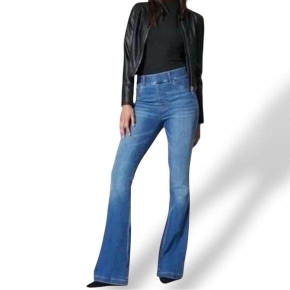 SPANX Denim Flare Jeans Size 2X Midnight Blue - Picture 4 of 9
